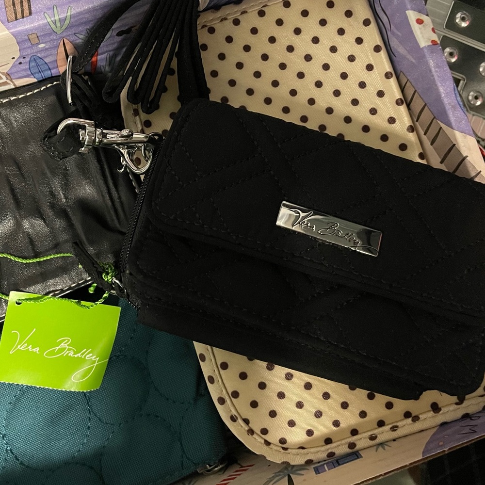 Black Vera Bradley cross body wallet